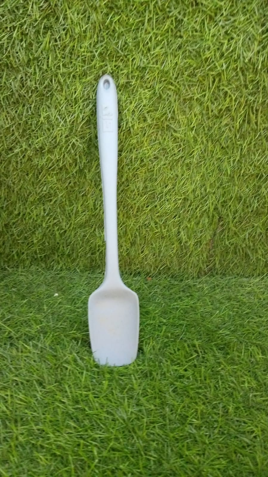 5470 Get It Right Premium Seamless Spoonula - Non-Stick Heat Resistant Silicone Scraper Spatula - Perfect for Kitchen, Serving, Scraping, Stirring (28 cm) 5470 Get It Right Premium Seamless Spoonula - Non-Stick Heat Resistant Silicone Scraper Spatula - Perfect for Kitchen, Serving, Scraping, Stirring (28 cm)
